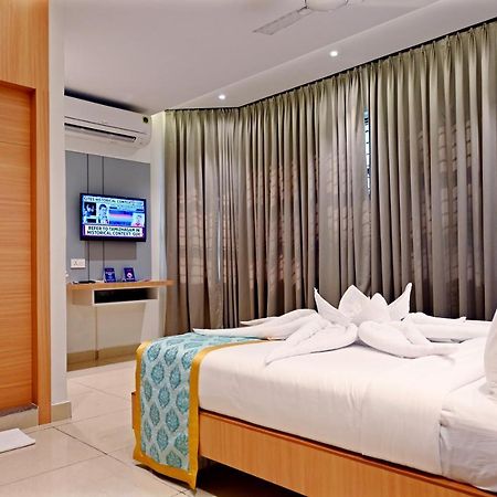 Hotel Sri Krishna Residency Удупи Екстериор снимка