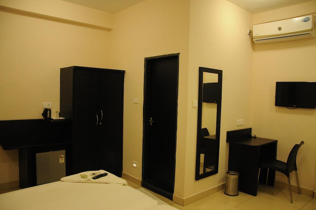 Hotel Sri Krishna Residency Удупи Стая снимка