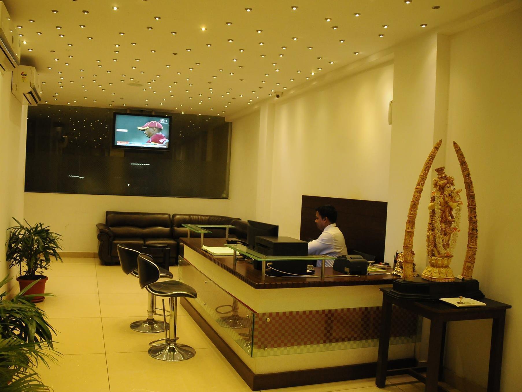 Hotel Sri Krishna Residency Удупи Екстериор снимка